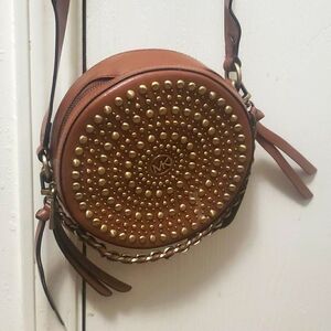 Crossbody purse